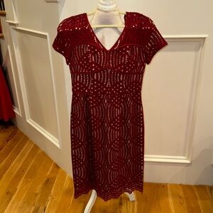 Textured brick red dress size 2